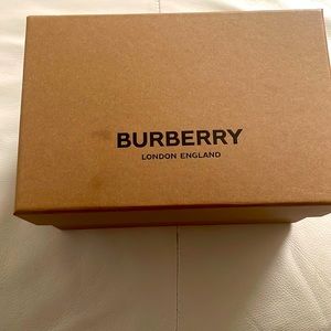 Burberry shoes